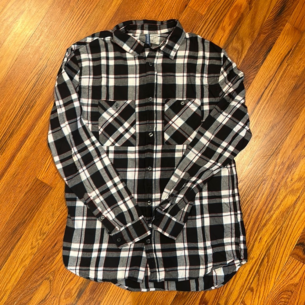Black plaid flannel